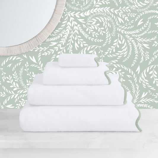 Green Scalloped Plush White Towel Resort Bundle (4 Wash + 4 Hand + 4 Bath Towels + 2 Bath Sheets)