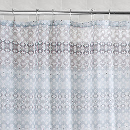 The Lattice Shower Curtain