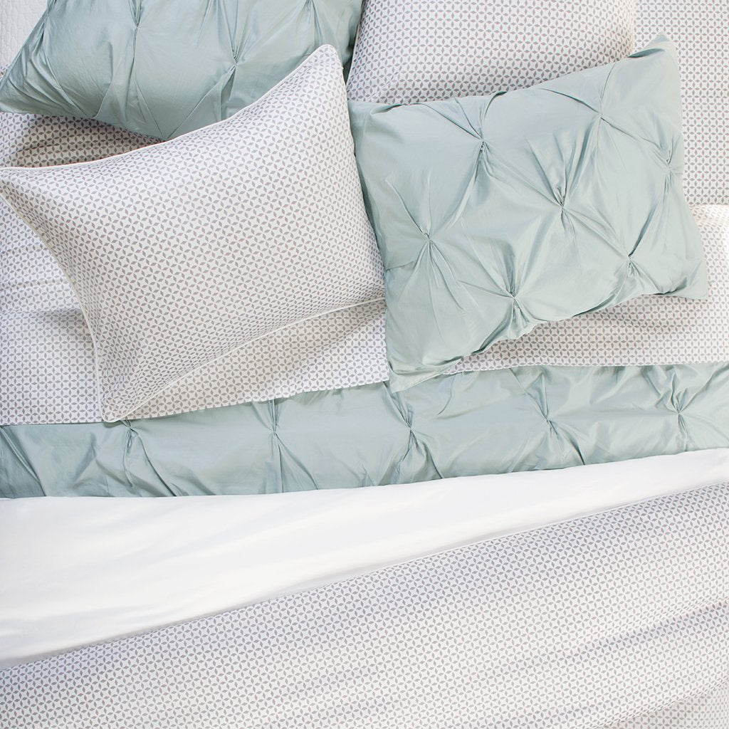 Porcelain Green Valencia Pintuck Duvet Cover