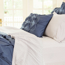 The Grey Cloud Sheet Set