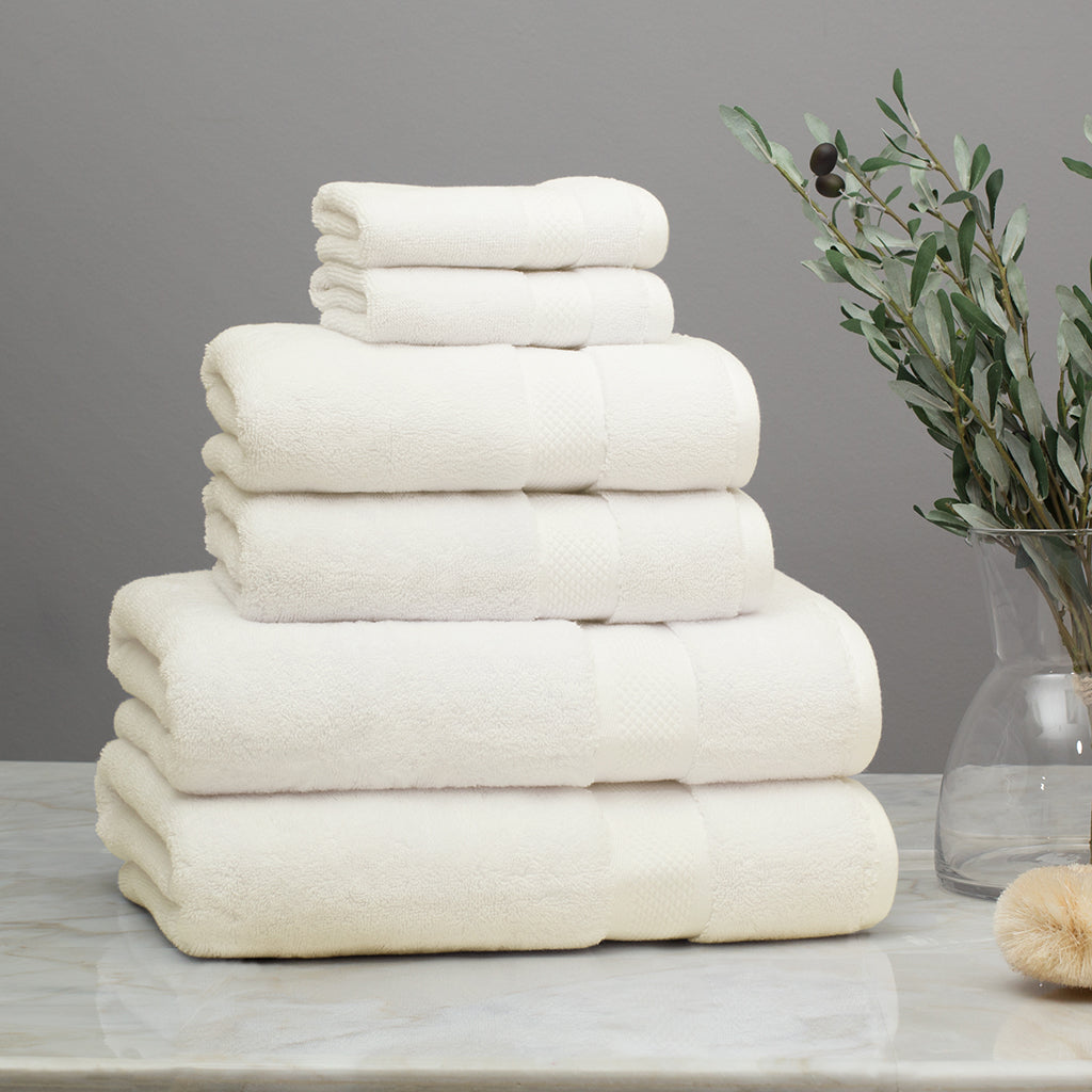 The Classic Ivory Towels