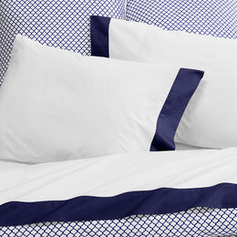 The Navy Blue Border Sheet Set