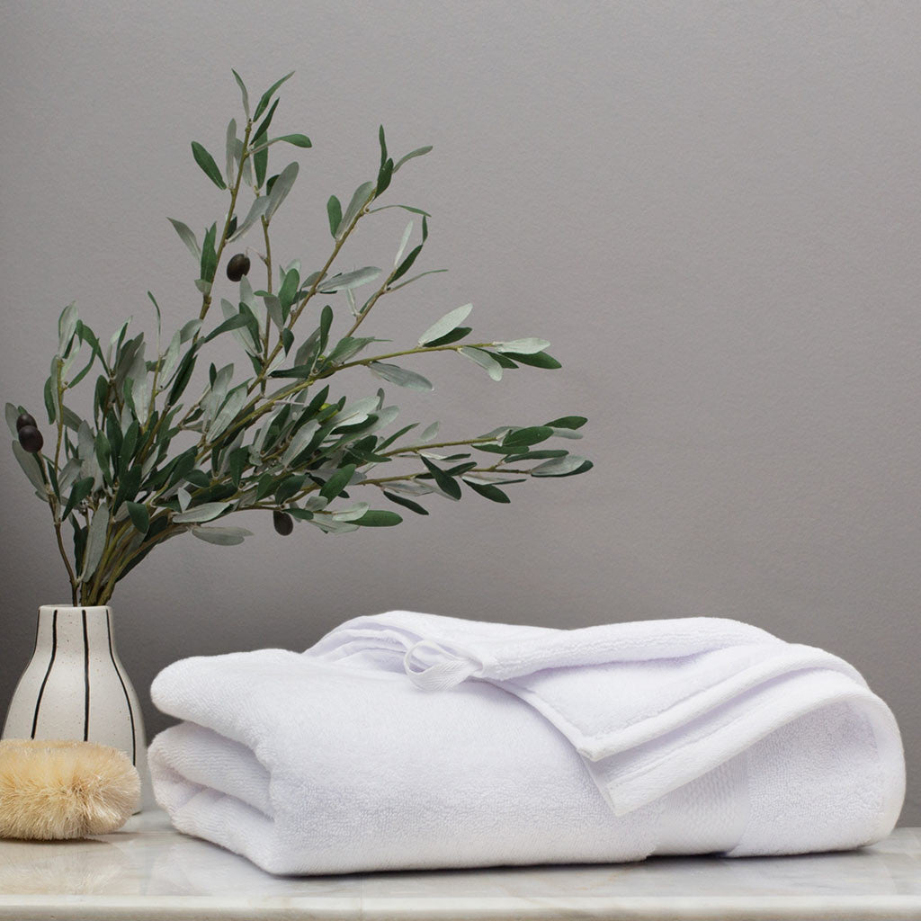 The Classic White Towels